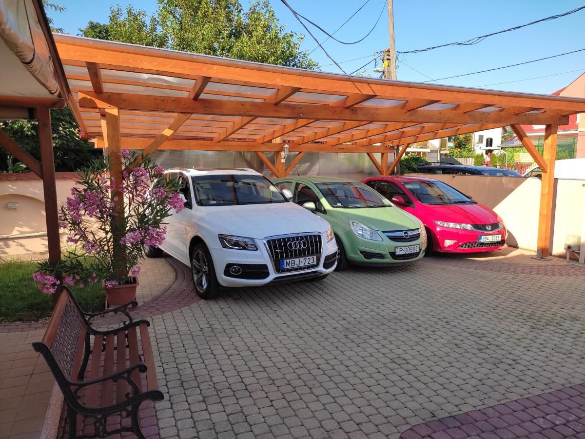 Aqua Erzsi Mama Apartman Hajduszoboszlo Bagian luar foto