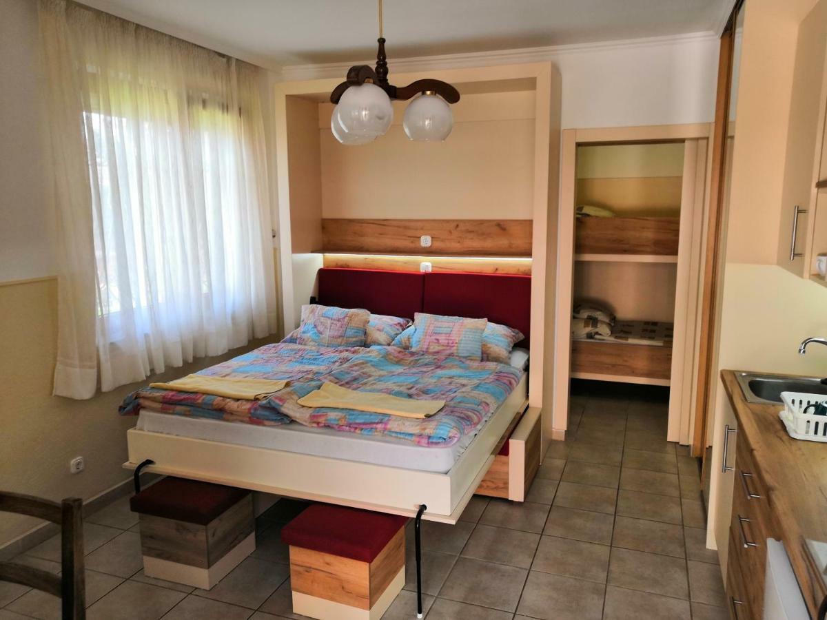 Aqua Erzsi Mama Apartman Hajduszoboszlo Bagian luar foto